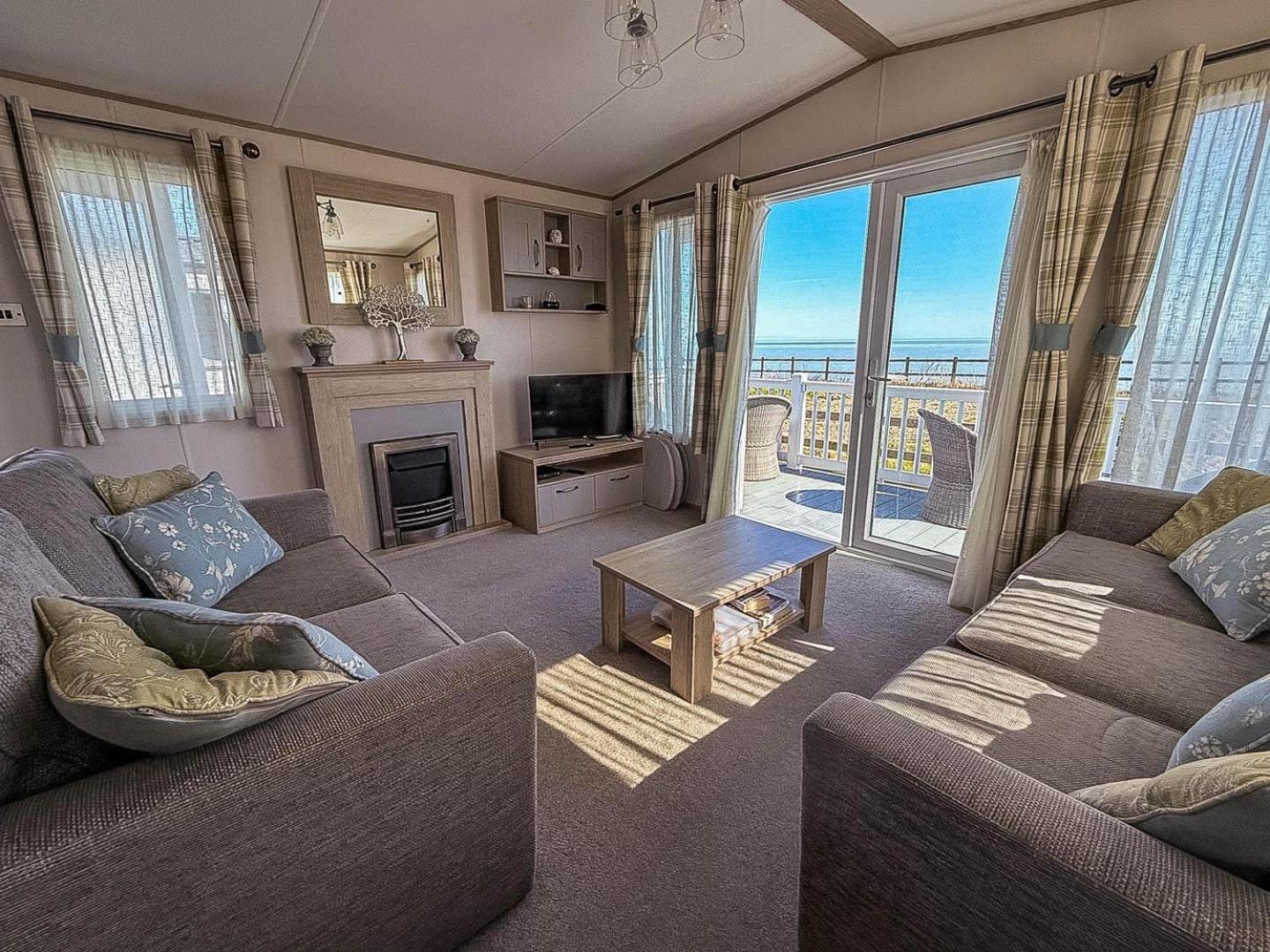 Beautiful 6 Berth Caravan With Full Sea Views For Hire In Suffolk Ref 68002cr Campsite